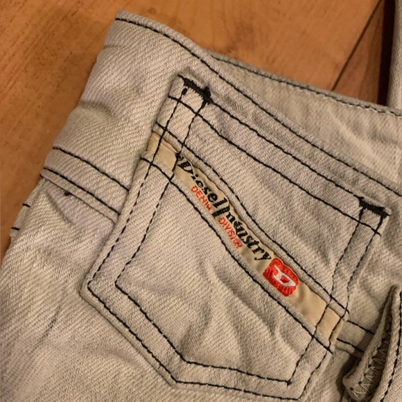 Diesel Acid Washed Low Rise Skinny Jeans - Picture 3 of 5